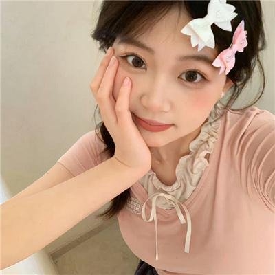含情脉脉